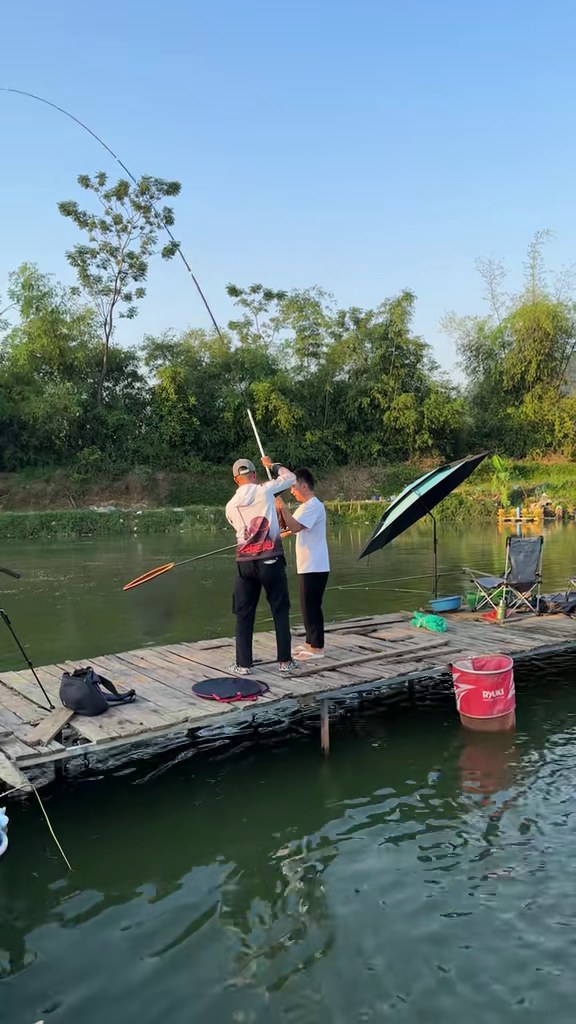 Cầu câu hồ đài Thanh Xuân buổi sáng - câu chép ốc với Vũ Ngư
